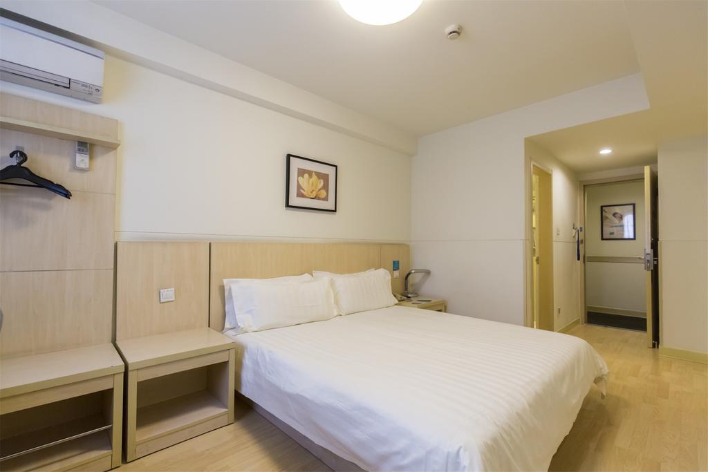 Jinjiang Inn Shijiazhuang Ping'An Street Екстер'єр фото