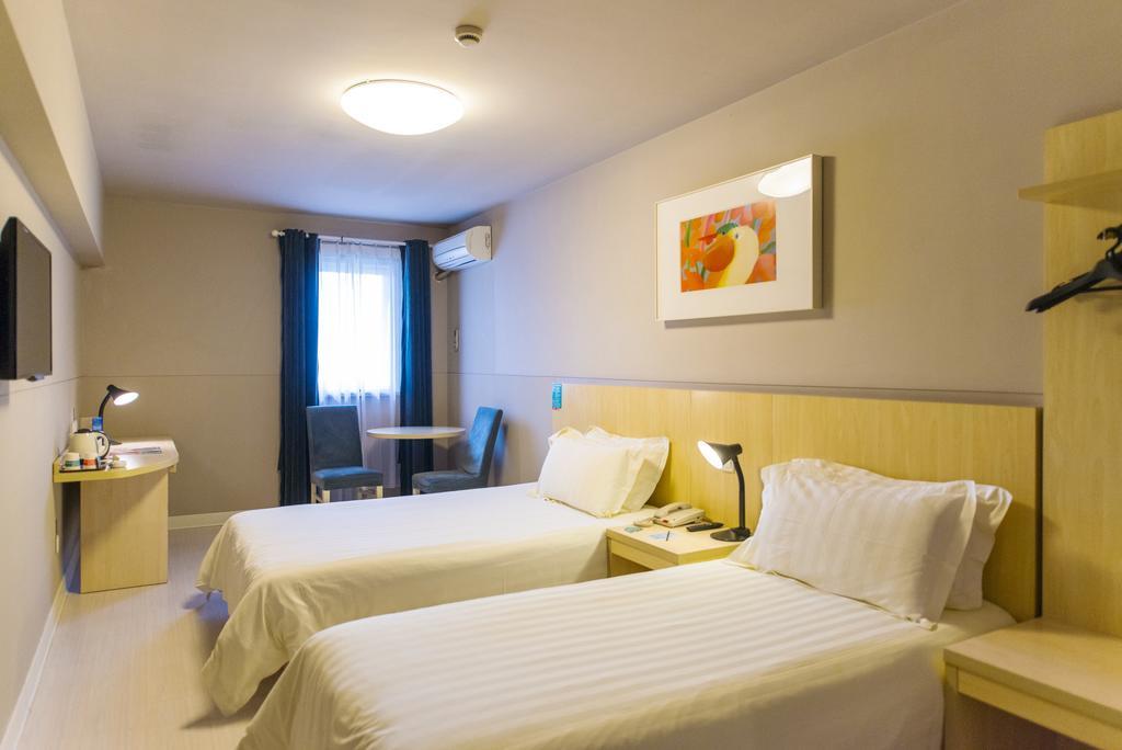 Jinjiang Inn Shijiazhuang Ping'An Street Екстер'єр фото