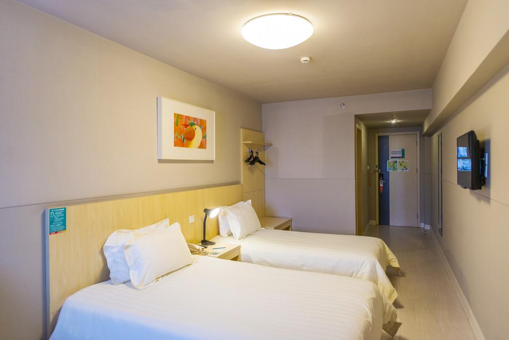Jinjiang Inn Shijiazhuang Ping'An Street Екстер'єр фото