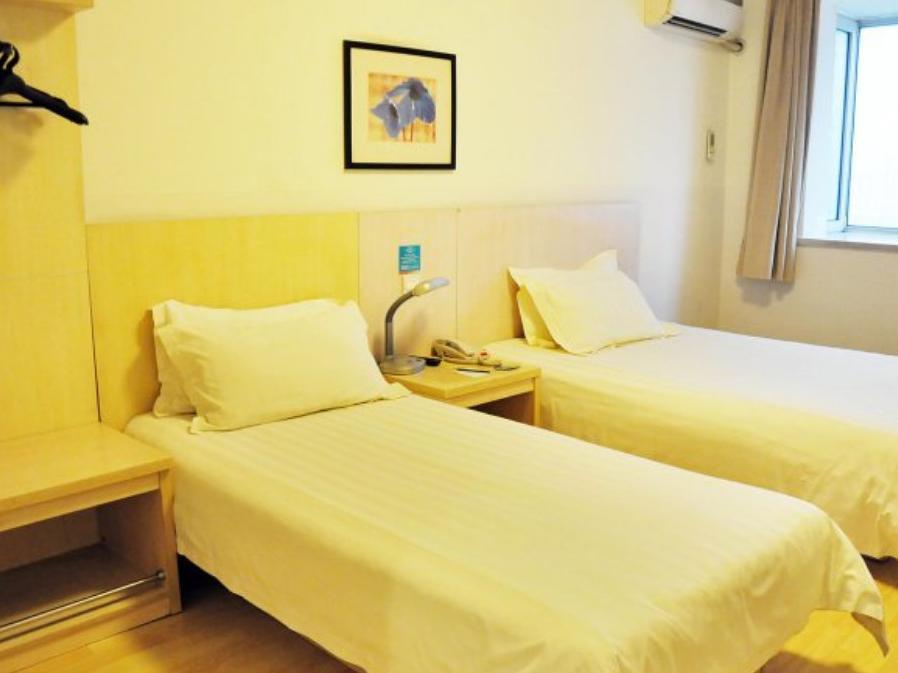 Jinjiang Inn Shijiazhuang Ping'An Street Екстер'єр фото